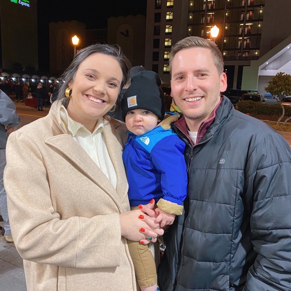 Meet your Posher, Morgan - Picture 2 of 3